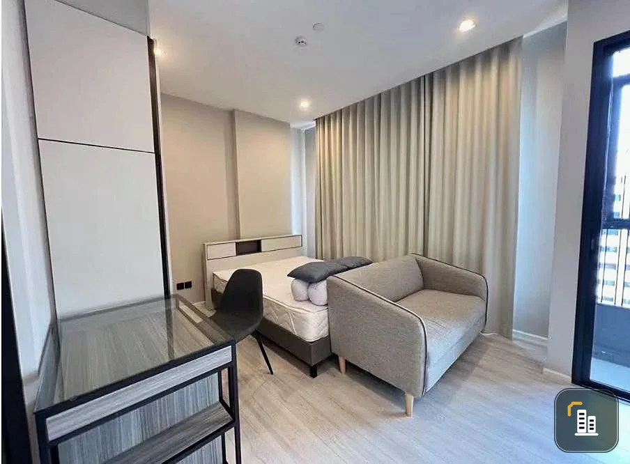 Condo for sale: The Room Phayathai, Studio room, 35th floor, high view, comes with a great price, you will regret it if you miss it.