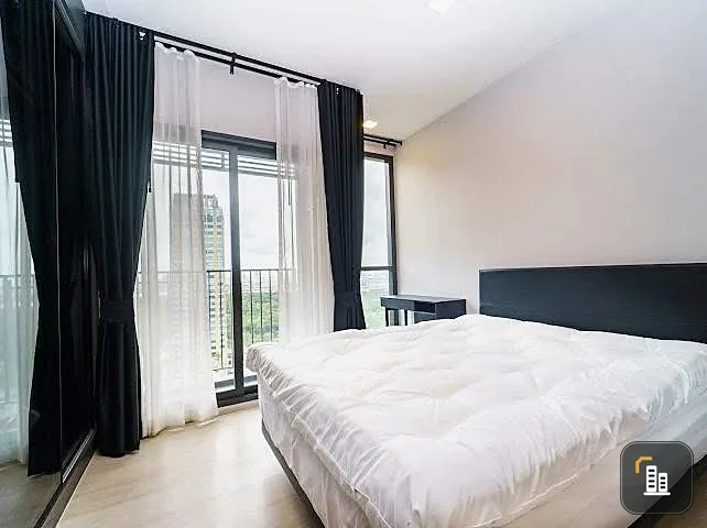 For rent: The Privacy Chatuchak, ready to move in, corner room, Chatuchak Park view, high floor, great deal, hurry and reserve now!!!