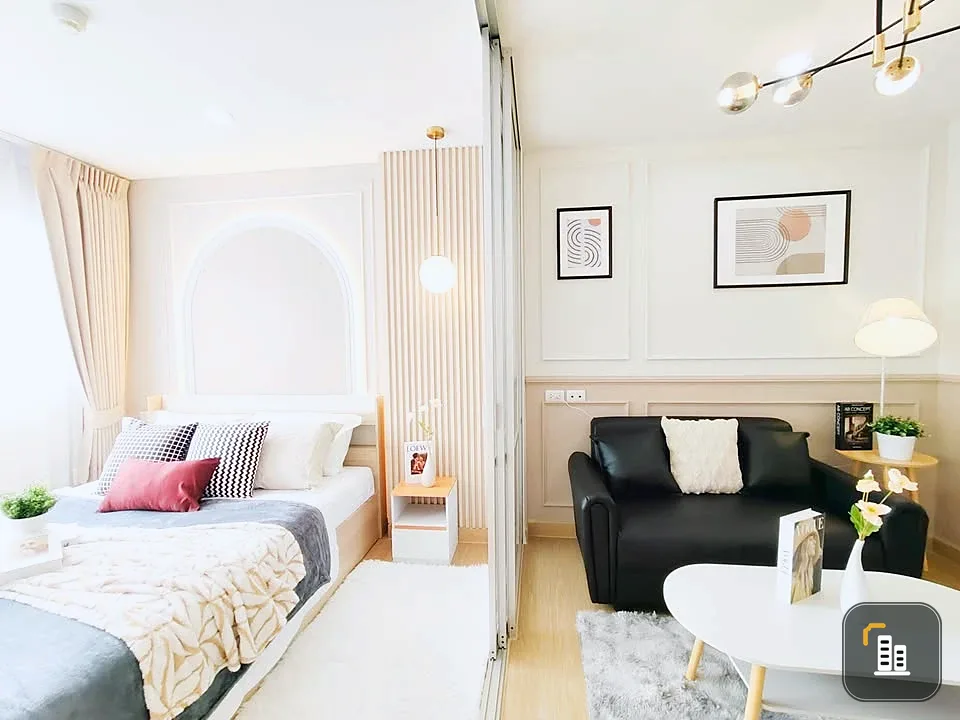 For sale: Lumpini Condo Town Ramintra-Ladprao. Beautifully decorated room, fully furnished, ready to move in, lots of freebies!! Very cheap!