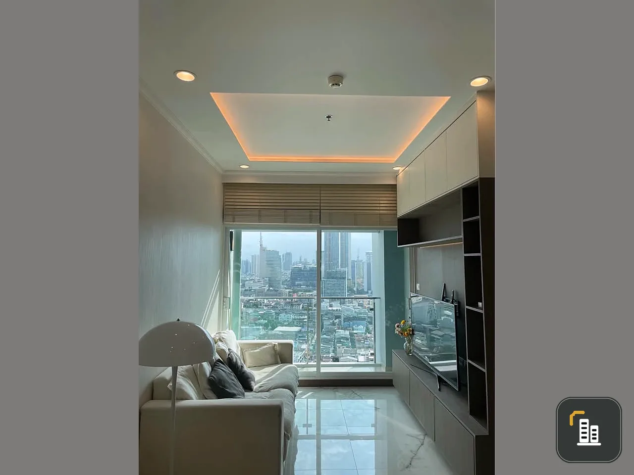 For rent: Supalai Elite Surawong, 27th floor, clear view of ICONSIAM, no buildings blocking, corner room, private, must arrange.
