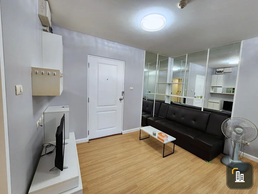 For sale: I Condo Sukhumvit 105, fully furnished + appliances, includes a sofa bed. Reserve now!