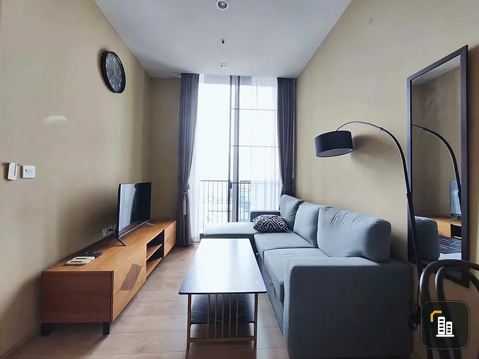 For rent: Noble BE 19, very high floor, modern style, fully furnished. Hurry, it'll be gone soon.