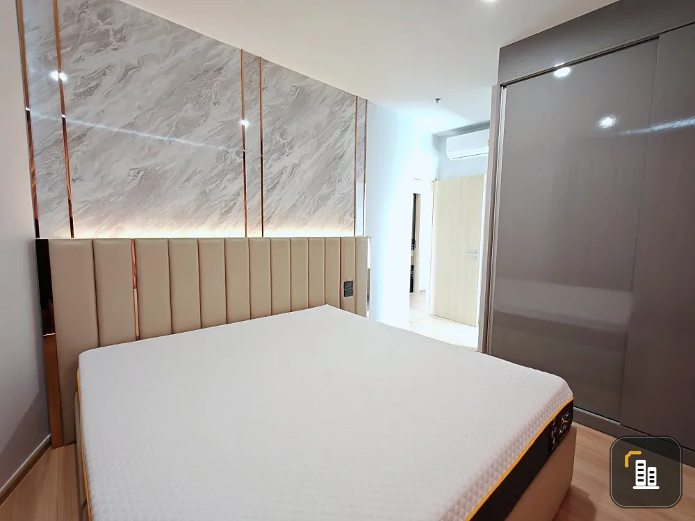 For sale: Skyrise Avenue Sukhumvit 64, 6th floor, corner room with garden view, beautifully decorated, hurry and reserve now!