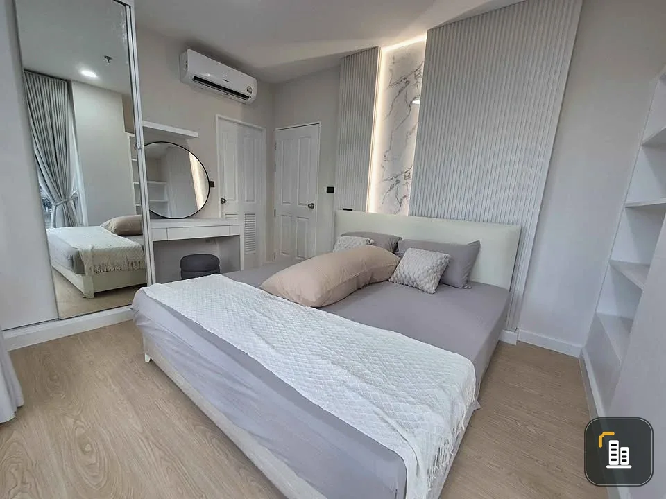 For sale @ CITY Sukhumvit 101/1, spacious room, lots of usable space, beautiful city view, not blocked, good like this, don't miss it.
