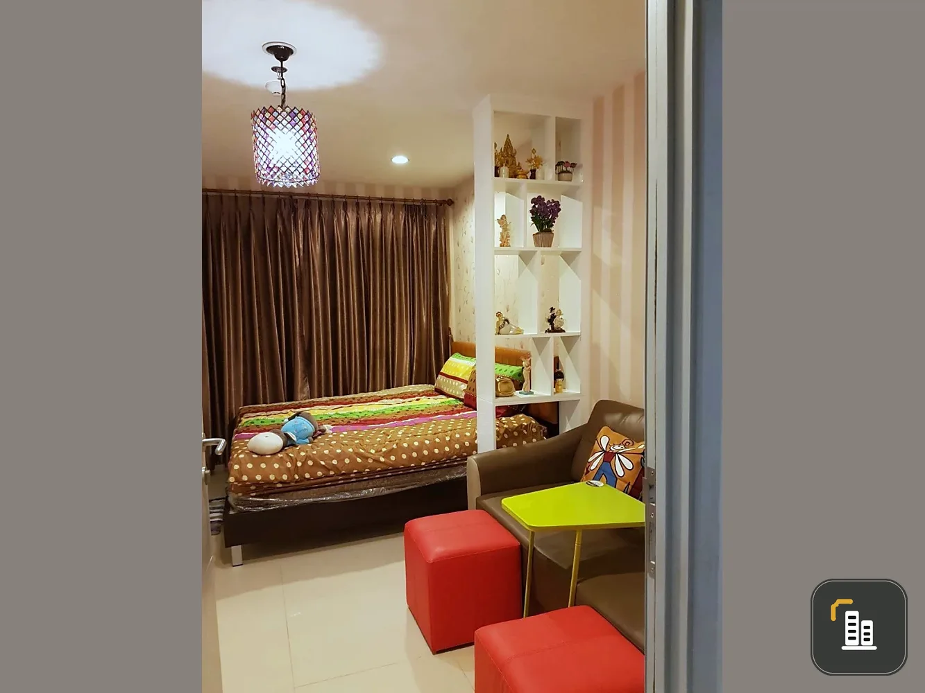 For sale or rent: Ideo Wutthakat, built-in decoration, granite floor, north facing, not hot, not next to the garbage room, must arrange.