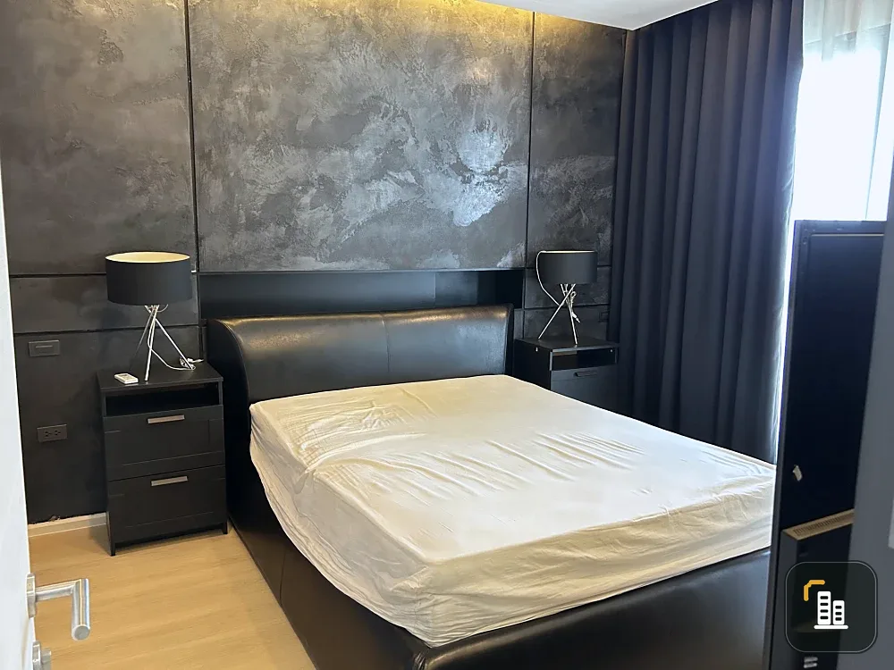 Quinn Ratchada 17 for rent, 19th floor, Building A, open city view, plenty of usable space. I'm telling you, you can't miss it.