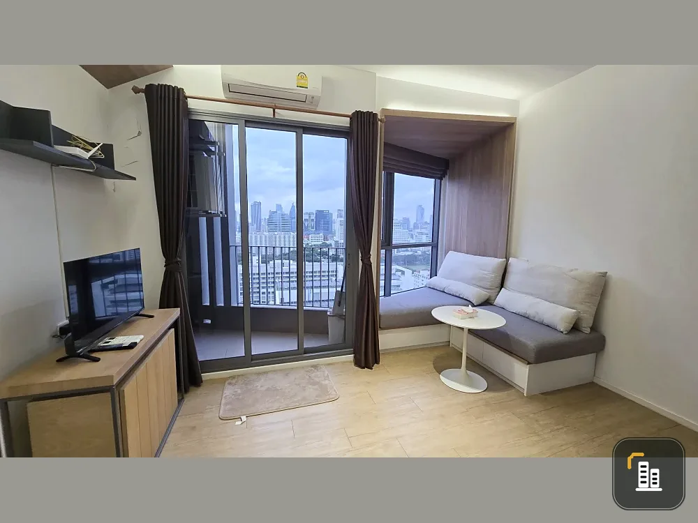 Condo for rent, Triple Y Residence, studio room, 20th floor, high view, great price, hurry and reserve before it's too late.