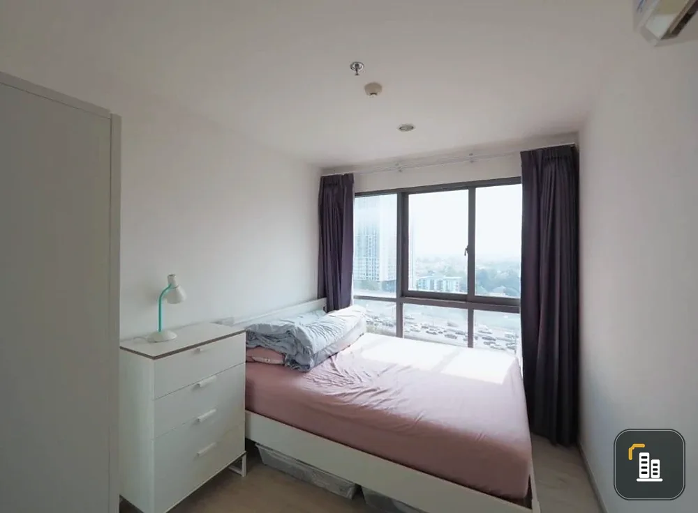 For sale: Ideo Wutthakat, 2 bedrooms, 1 bathroom, very spacious living space, great city view, reserve now!