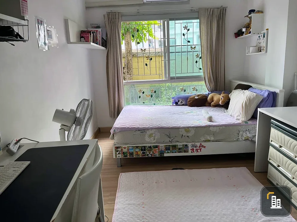 For sale: The Kith Chaengwattana, 1 bedroom, 1 bathroom, fully furnished. If you're looking for a great deal, hurry and reserve now!
