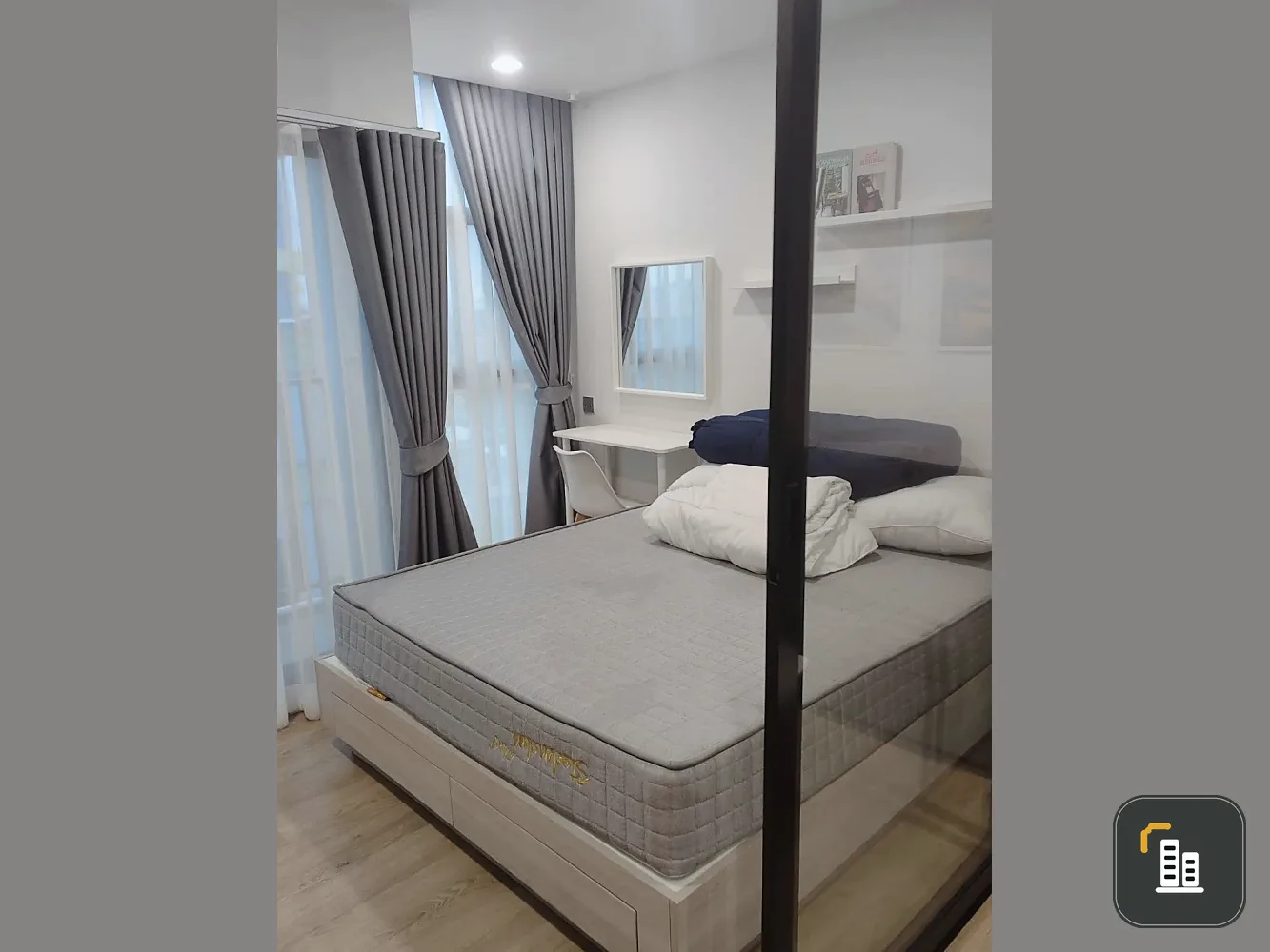 For rent: IVORY Ratchada 32, 1 bedroom, 1 bathroom, fully furnished, just bring your bags and move in.