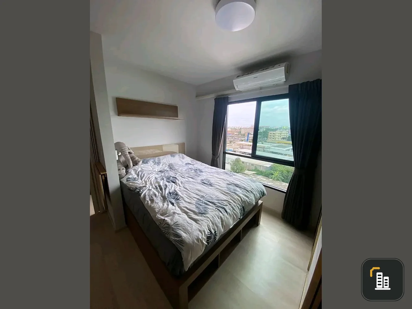 For sale or rent: UNIO Ramkhamhaeng - Serithai. A lovely room with complete furniture. Just bring your bags and move in!