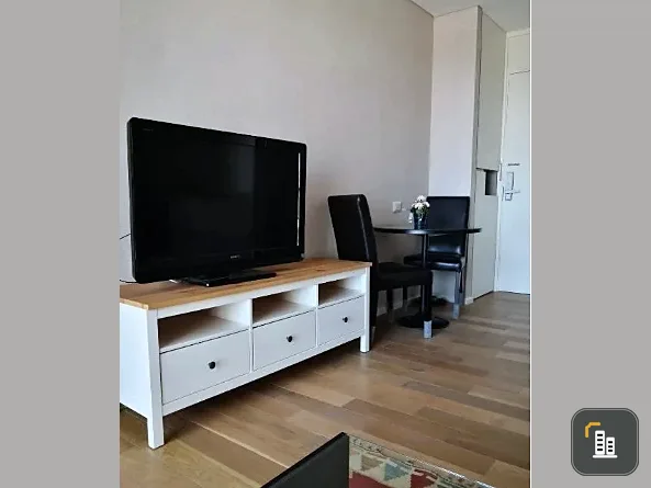For sale or rent: The Saint Residences, 19th floor, excellent location, open view, no buildings blocking it. Reserve now, don't delay.