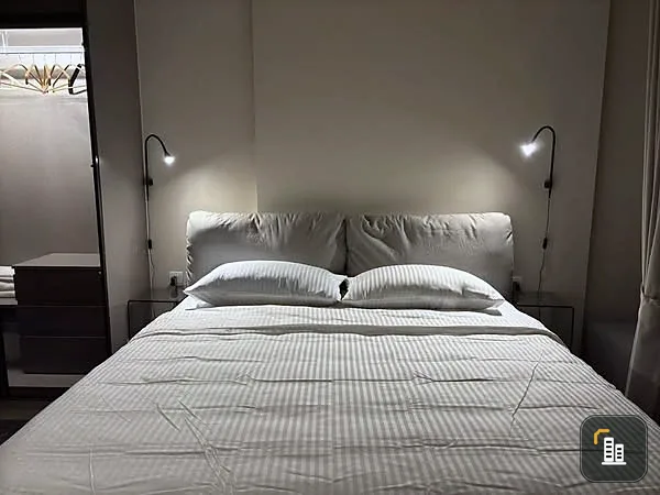 Chapter Thonglor 25 for rent, ready to move in, spacious living space, come and reserve today, don't miss out!