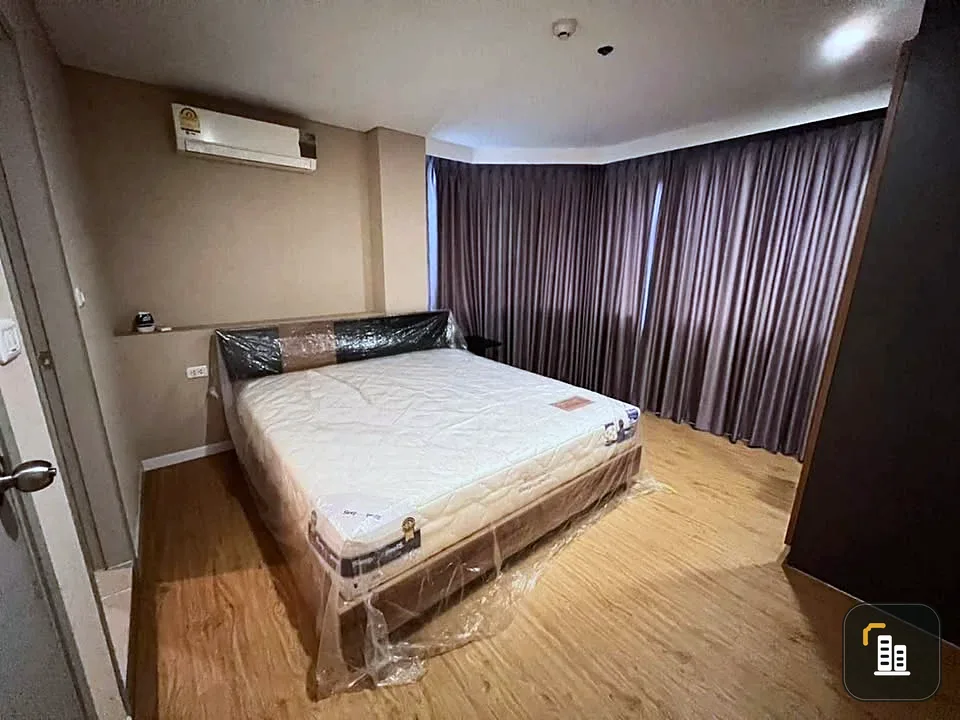 For rent!! Siamese Nang Linchi Condo, 4th floor, Building A, swimming pool view. Beautiful room, fully furnished, ready to move in. Don't miss out!!