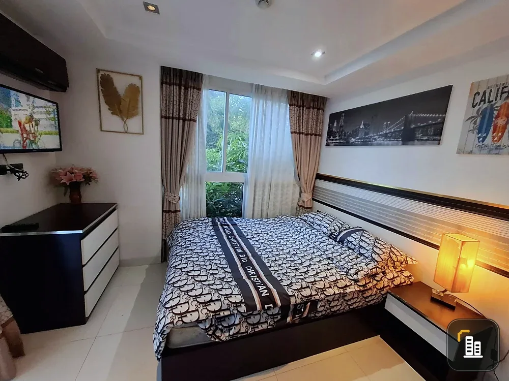For sale or rent: Serenity Wongamat, spacious room with plenty of usable space, great location, stunningly decorated. Don't miss out on this great deal
