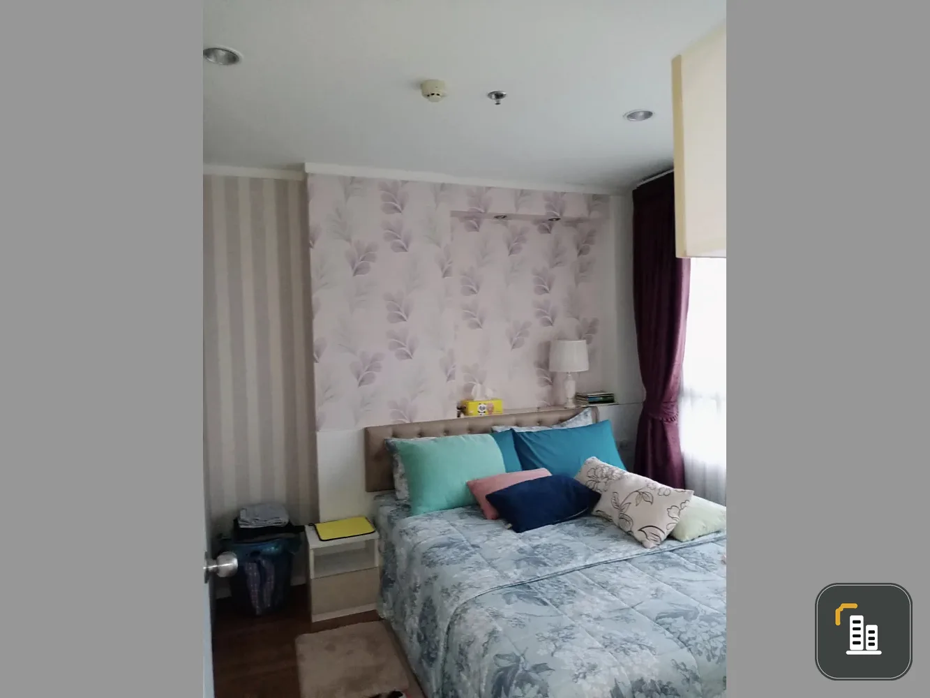 For sale: Lumpini Place Borom Ratchachonni–Pinklao, north-facing room, 9th floor, with excellent wallpaper. Reserve now!