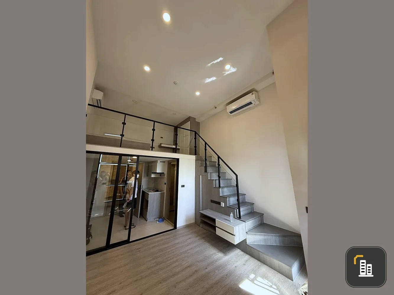 Down payment sale for Origin Plug & Play Sirindhorn Station. Good project, complete common areas. Reserve now, urgent.