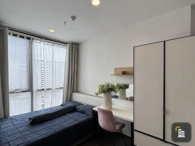 Urgent sale!! Condo Oka House Sukhumvit 36, 8th floor, beautiful unit, fully furnished, ready to move in. Don't miss out!!