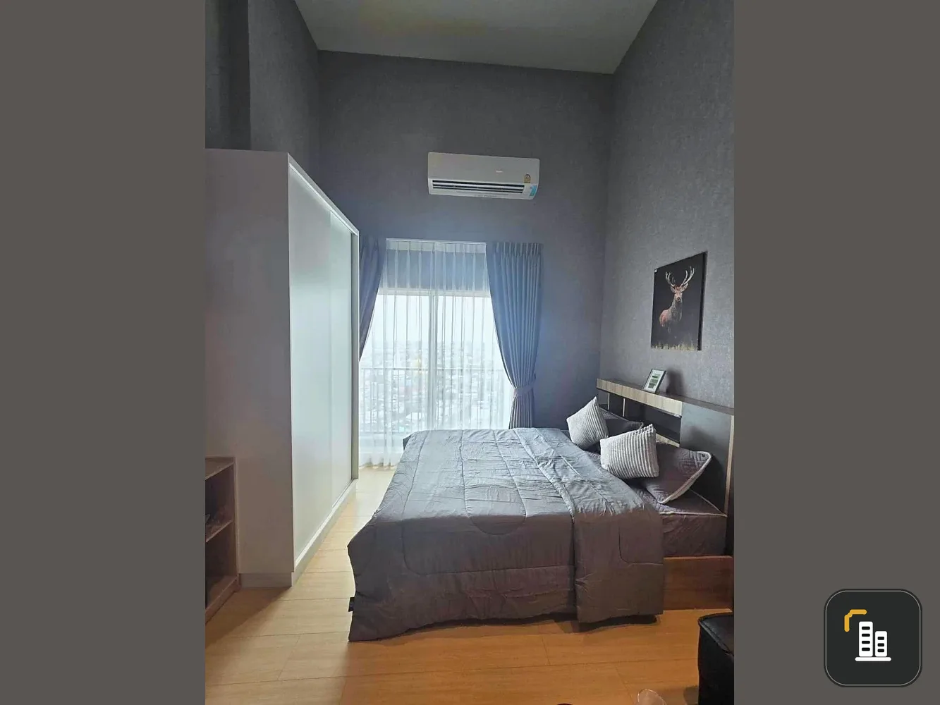 For rent: Metro Sky Wutthakat, high floor room, ready to move in, fully furnished, just bring your bags.